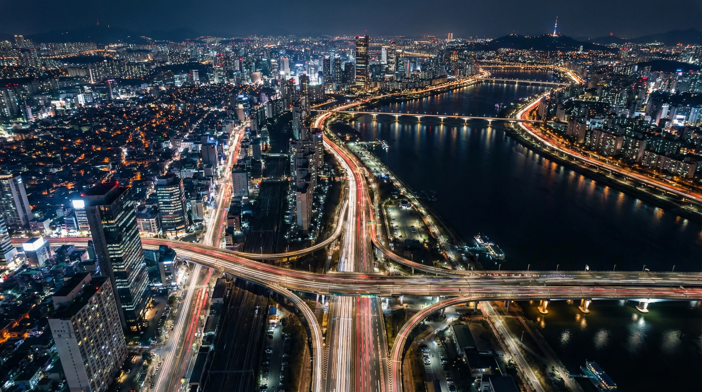 花都影视热门视频 - 城市夜景航拍